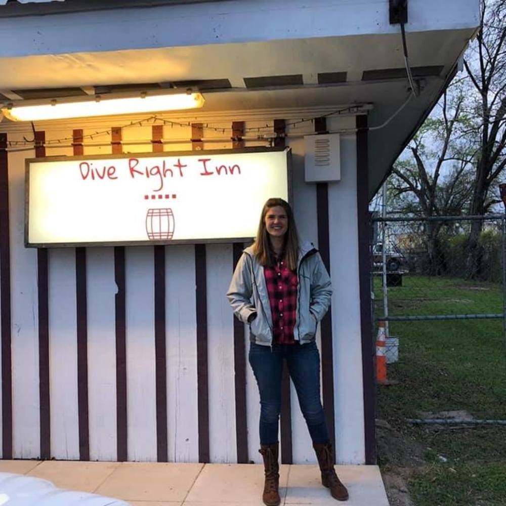 Meet your Posher, Kira